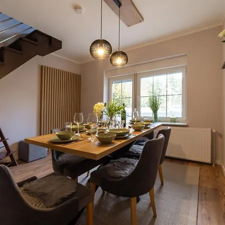 View Kaludjerske Bare